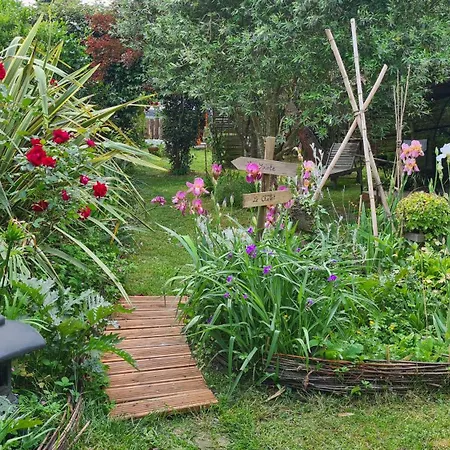 Le Du Jardin Cache Pensjonat Marmande