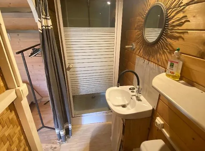 Le Du Jardin Cache 招待所 3*